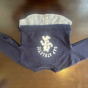 Gap Bear sweatshirt